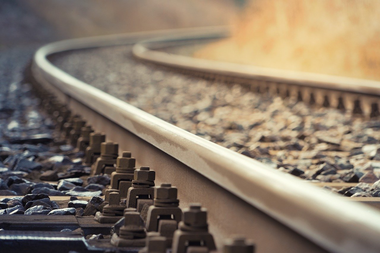 Hoe reis ik van spoor 7 naar spoor 14?