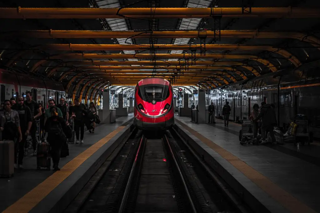 Hoe loop ik van spoor 5 naar 3 in Zwolle?